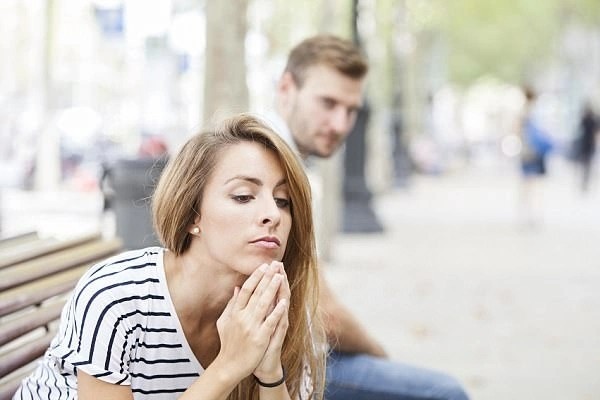 Stress co the khien ban de tam hon toi thoi quen xau cua ban doi hinh anh