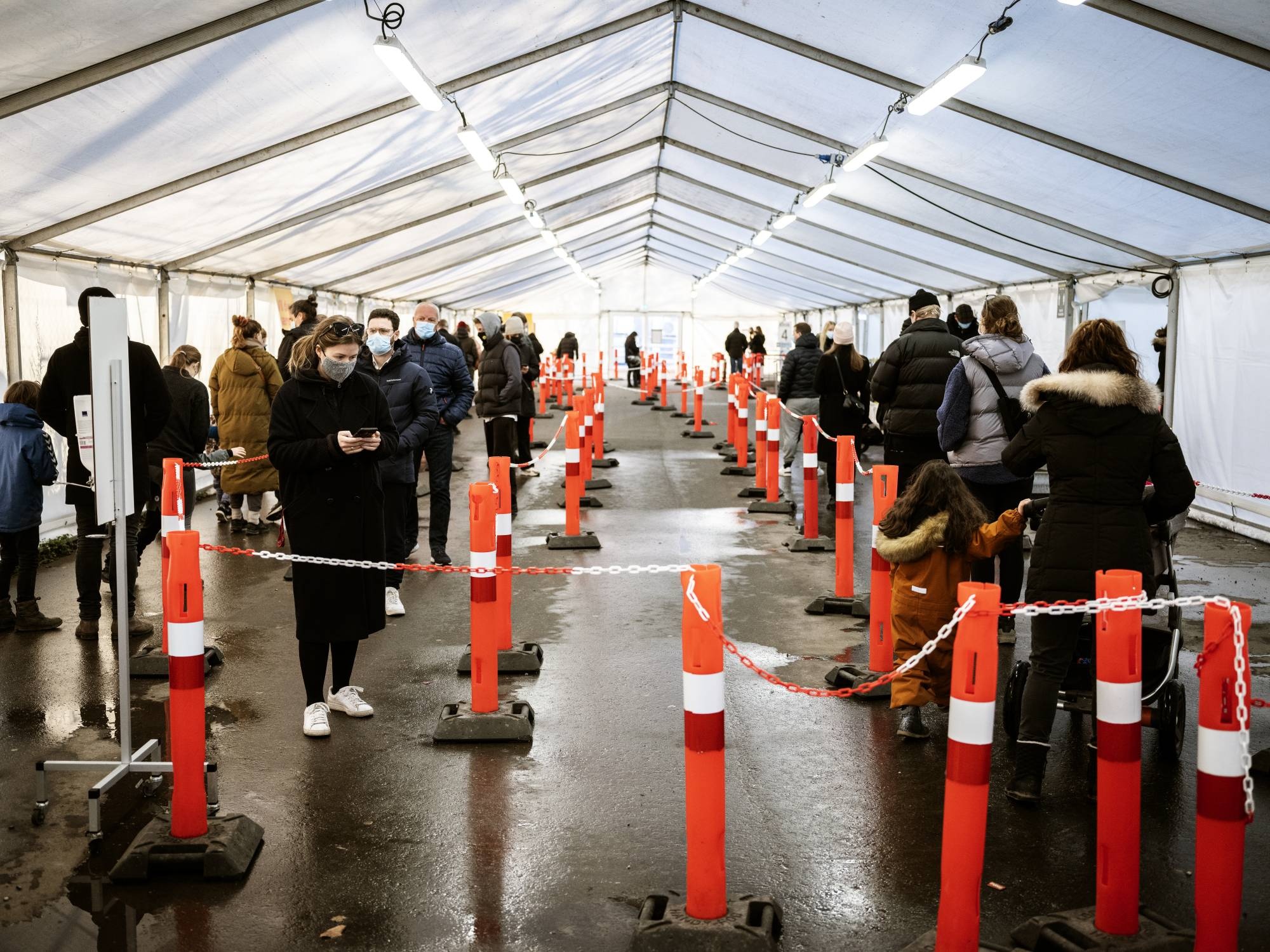 bien chung Covid-19 anh 2