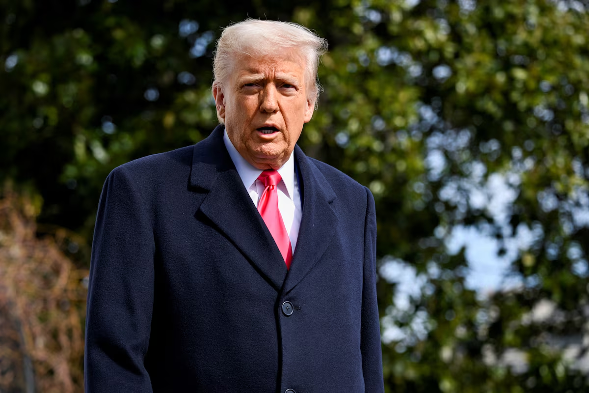 Trump,  eo bien Hormuz,  Iran anh 1