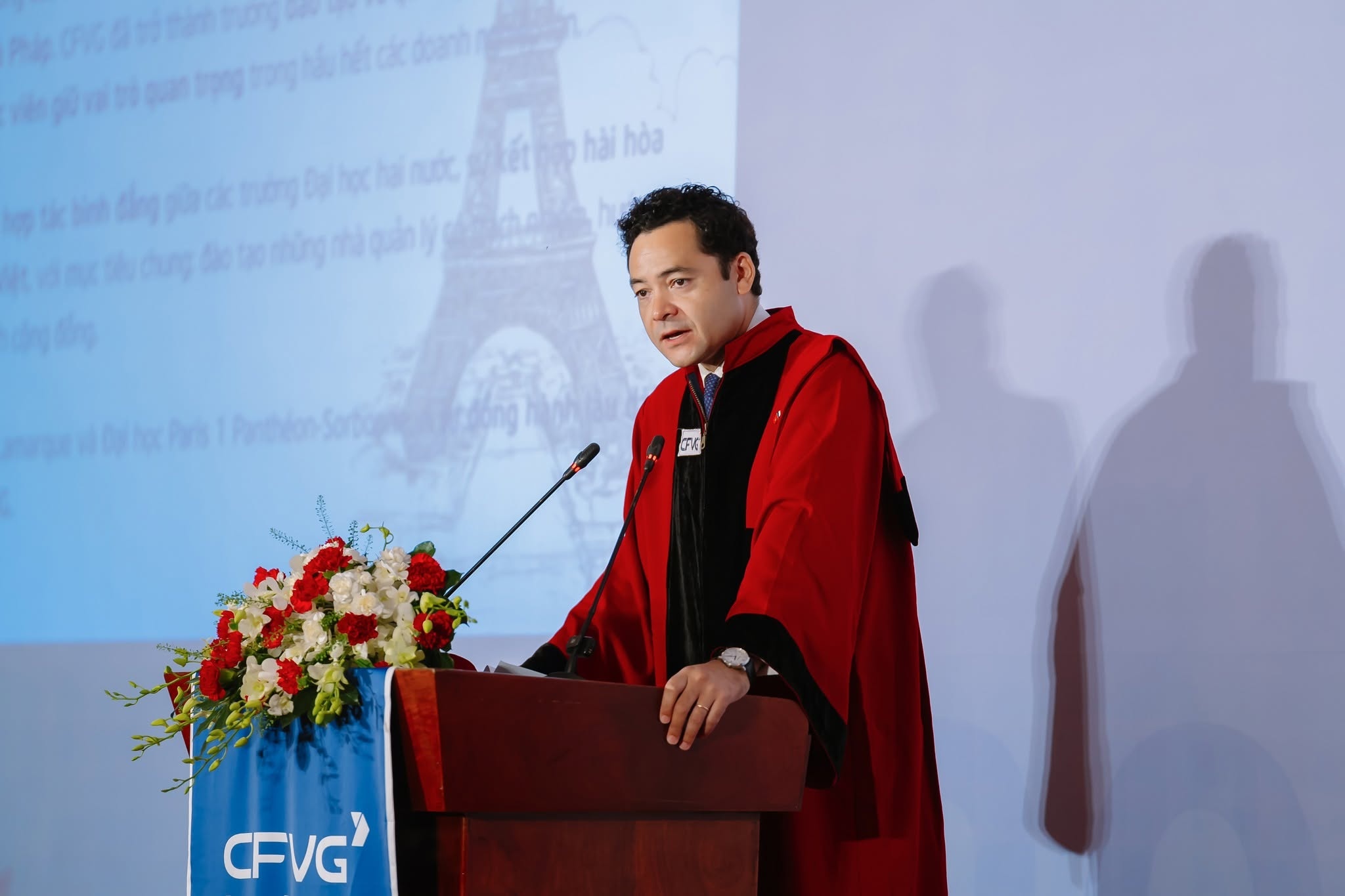 Tong Lanh su Phap,  50 nam,  Etienne Ranaivoson anh 2
