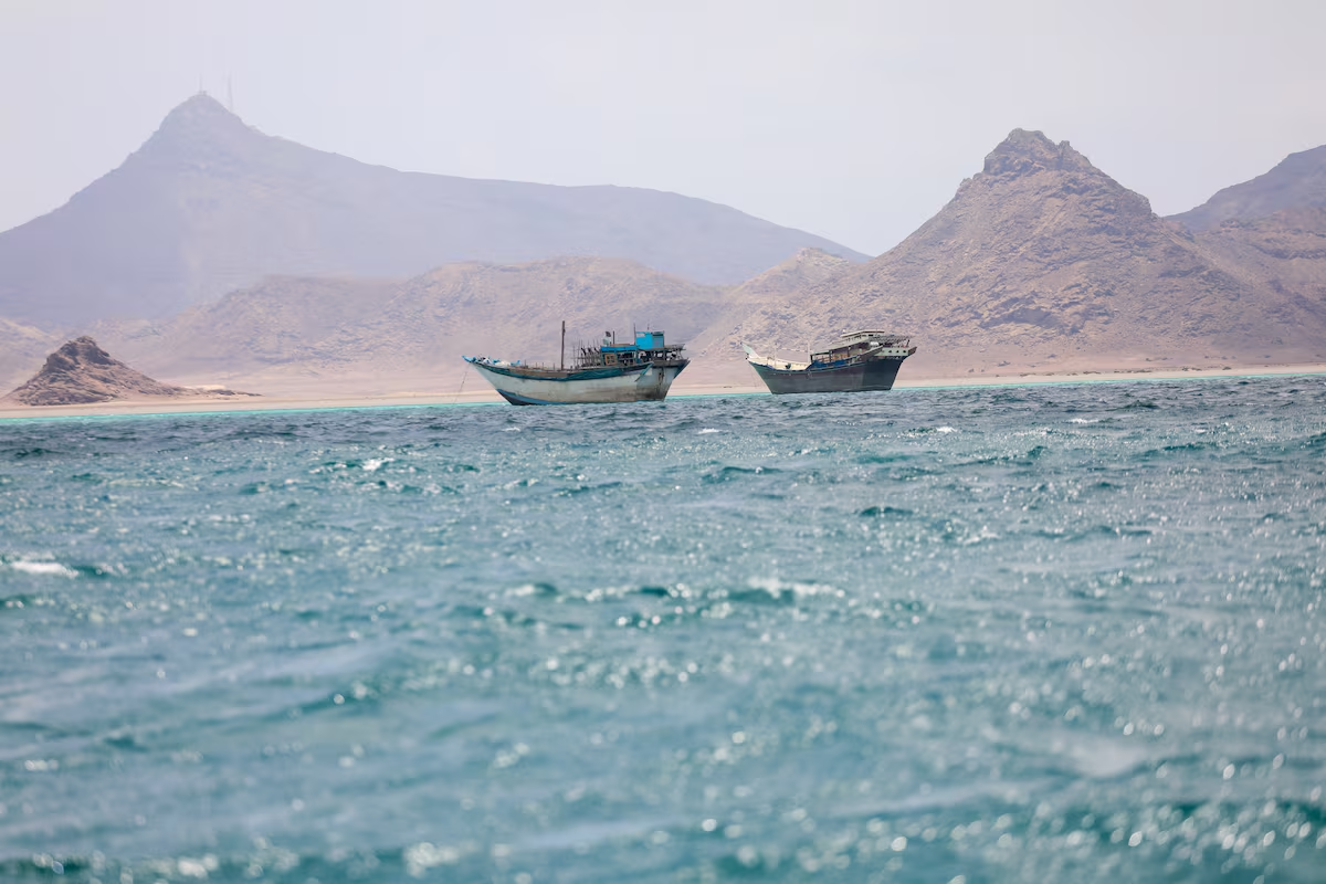 Houthi phong tỏa hàng hải với Saudi Arabia, giá dầu bật tăng