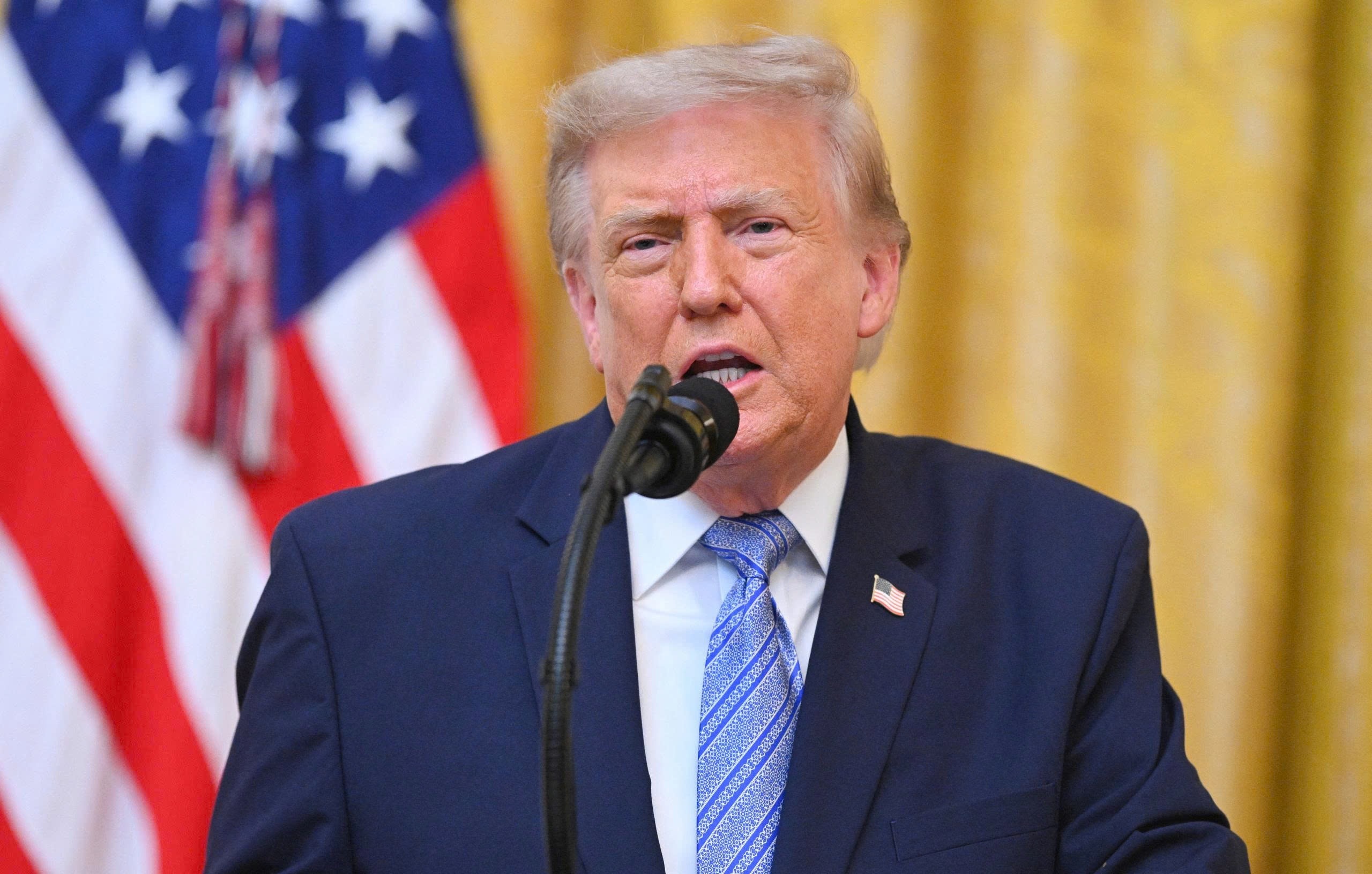 Ông Trump dọa áp thuế EU để trả đũa việc Google bị phạt 1 tỷ USD