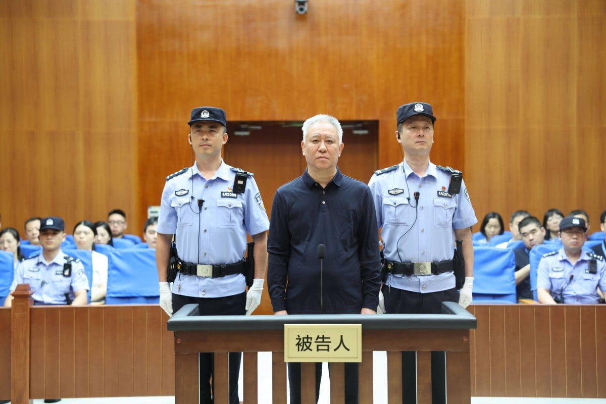 Evergrande ảnh 1