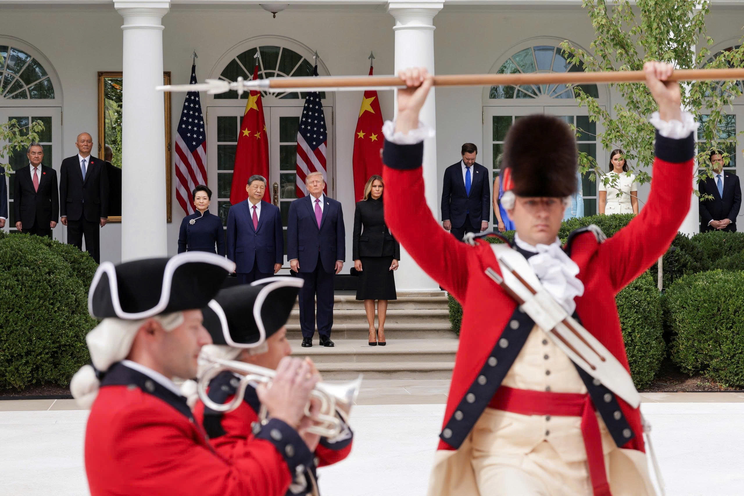 Trump  ảnh 10