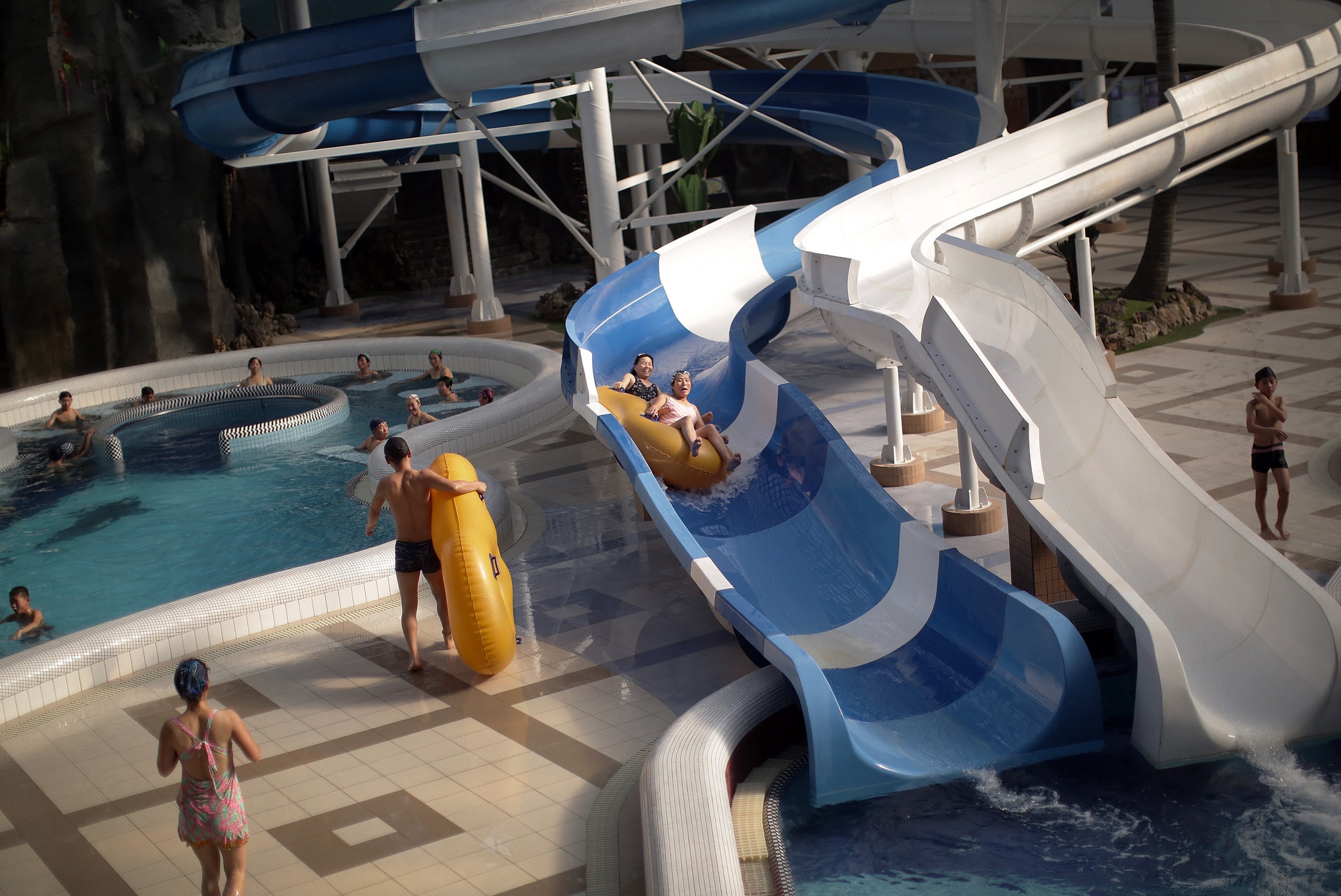 Gioi thuong luu Trieu Tien anh 5