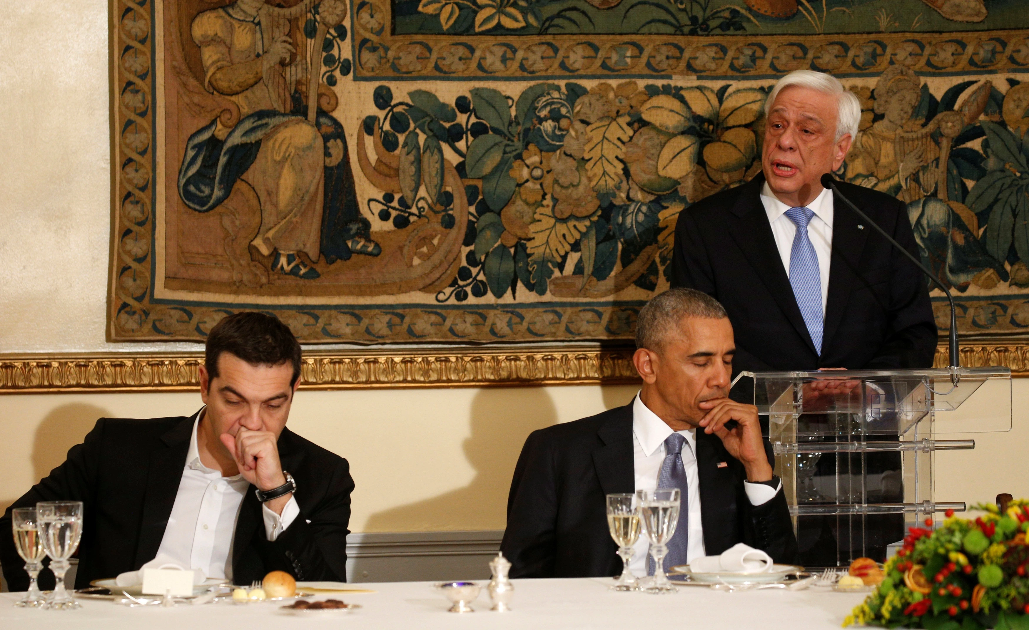 Obama tham den Parthenon anh 6