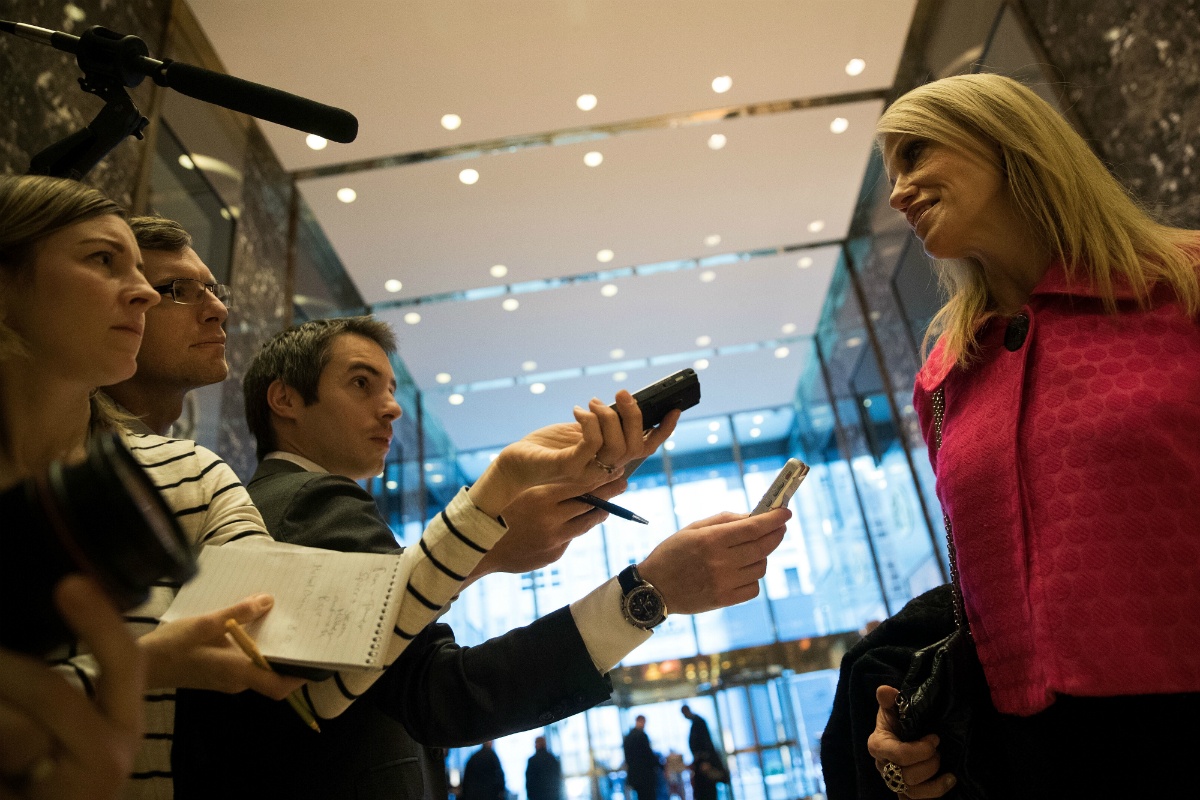 Khi ca chinh truong My thu vao dai sanh Trump Tower hinh anh