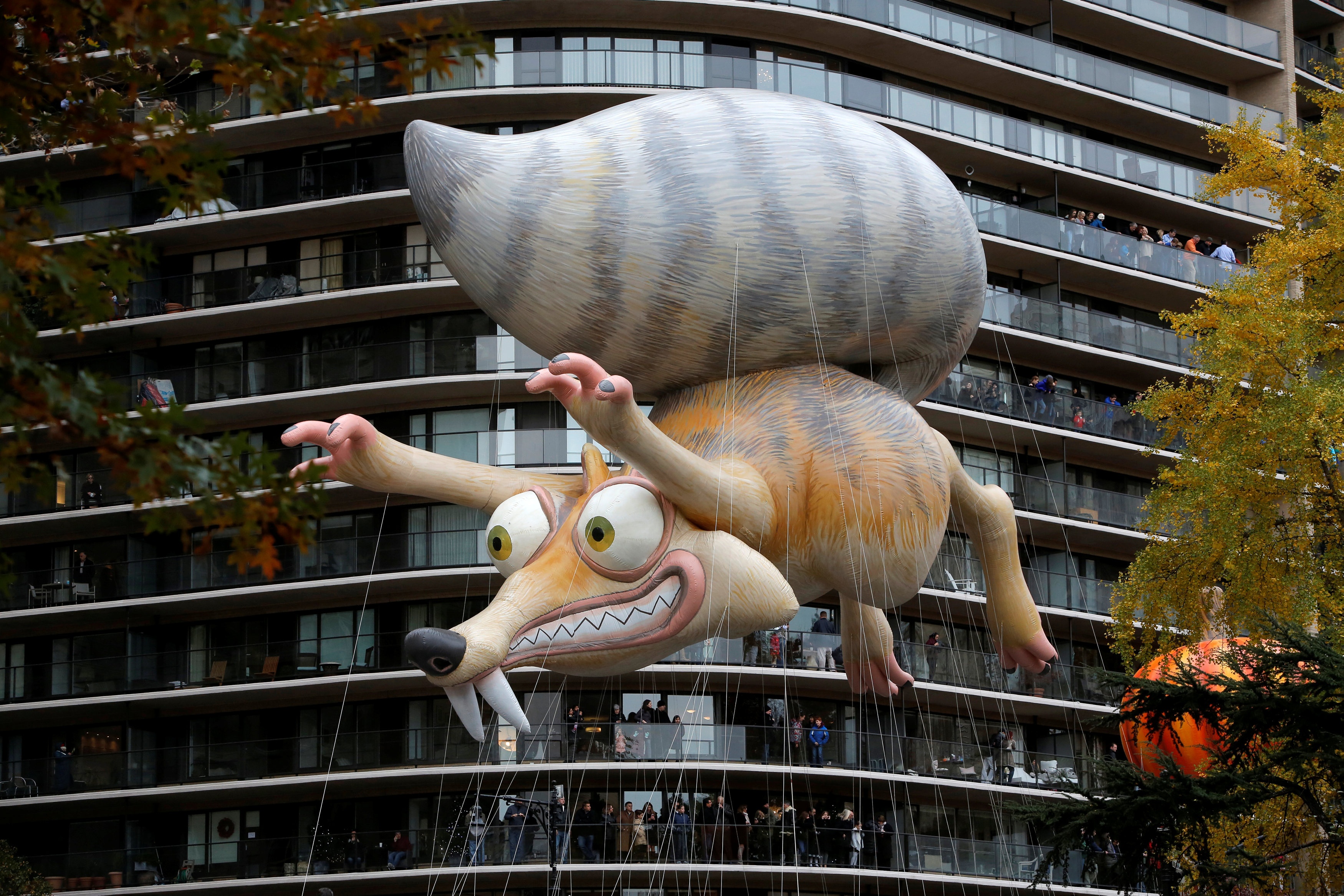 Dieu hanh Le ta on New York anh 5