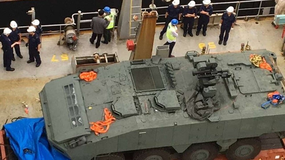 Trung Quoc phan doi Singapore vu 9 xe boc thep tu Dai Loan hinh anh