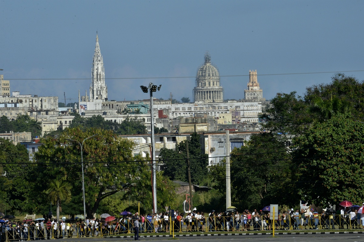 Fidel Castro qua doi anh 1