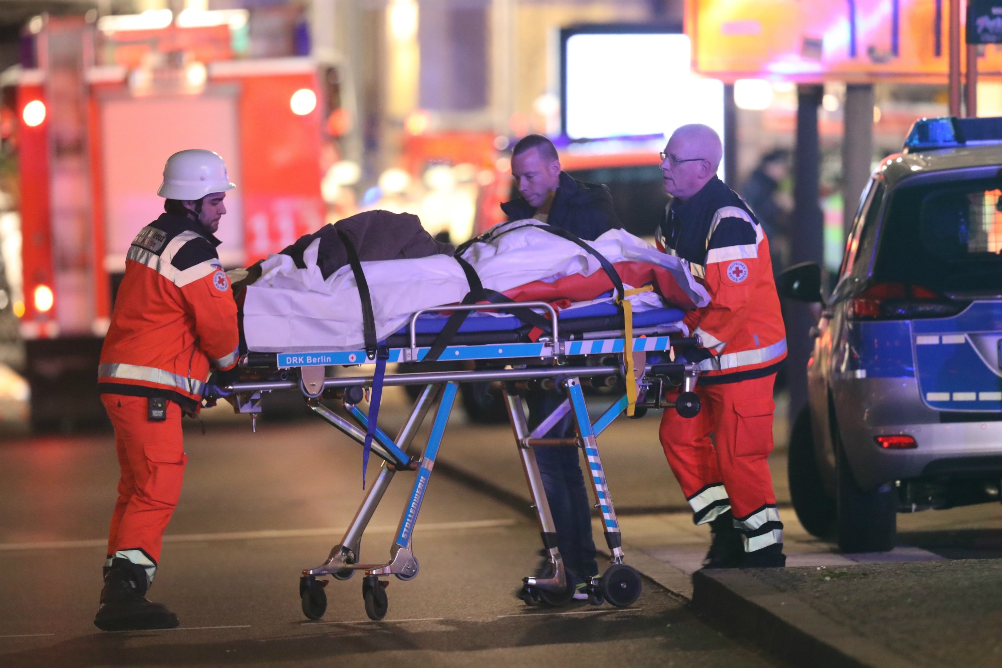 Xe tai dam vao cho o Duc anh 4