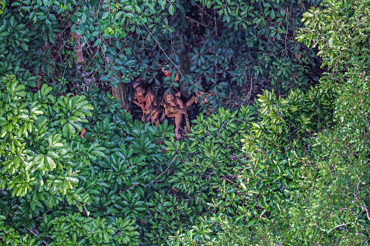 bộ lạc da đỏ trong rừng Amazon ảnh 1 bo lac da do trong rung Amazon anh 1