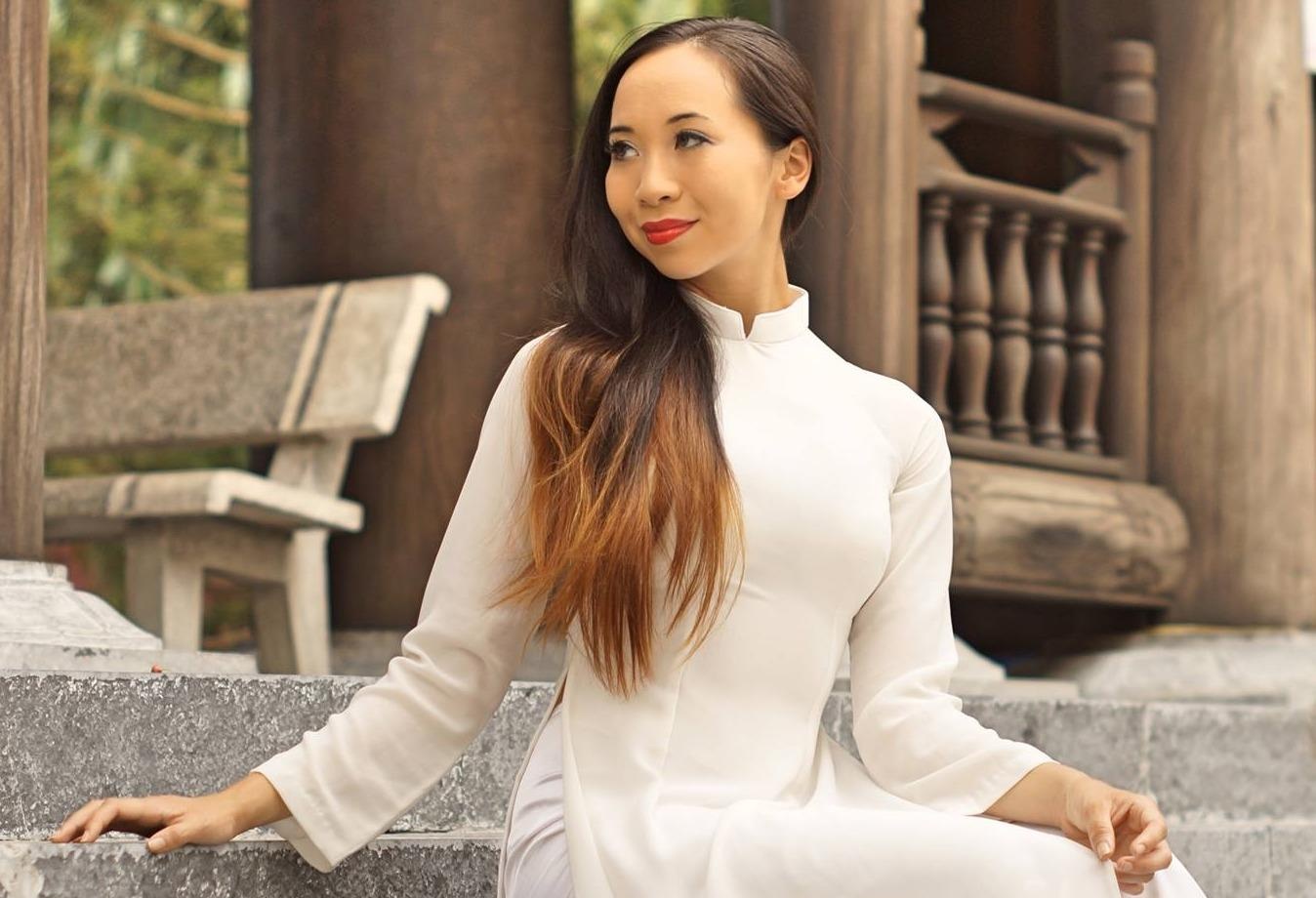 Co gai Thuy Dien goc Viet tim duoc me sau 25 nam hinh anh