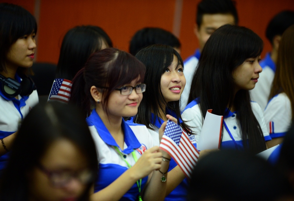 John Kerry đến TP.HCM ảnh 7 John Kerry den TP.HCM anh 7