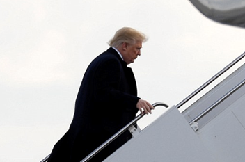 Trump den Washington de tuyen the nham chuc tong thong hinh anh