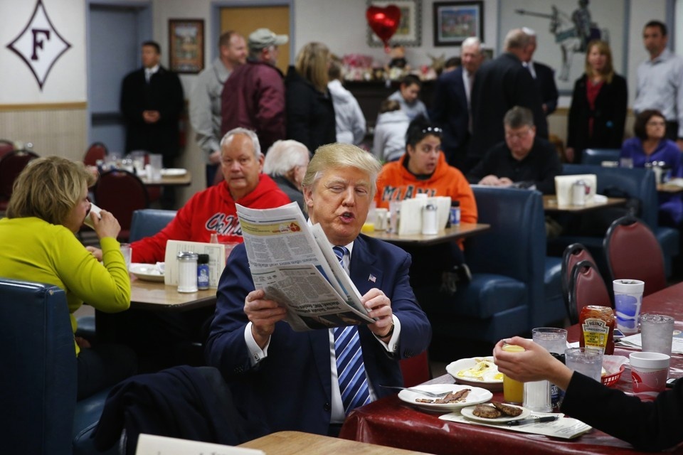 Cuộc chiến Trump và báo chí ảnh 1 Cuoc chien Trump va bao chi anh 1