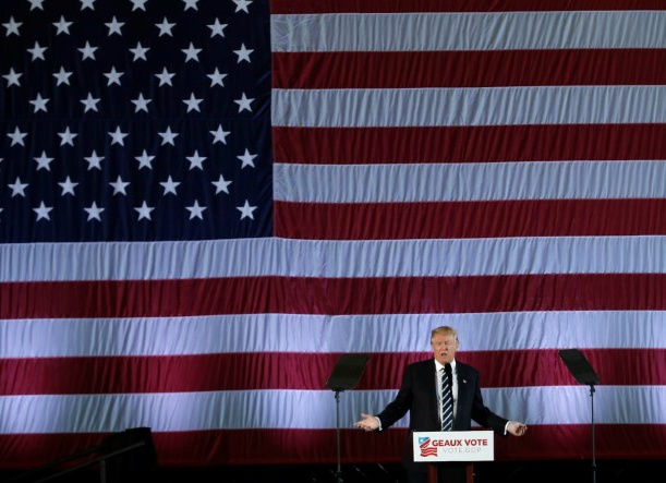 EU bat an truoc giong dieu hieu chien cua My thoi Trump hinh anh