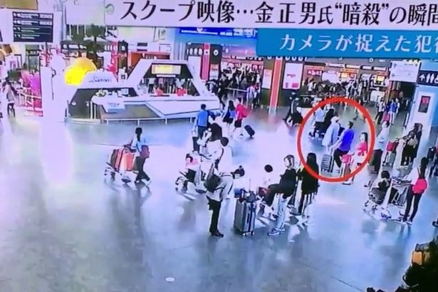 Video nghi la canh ong Kim Jong Nam bi tan cong hinh anh