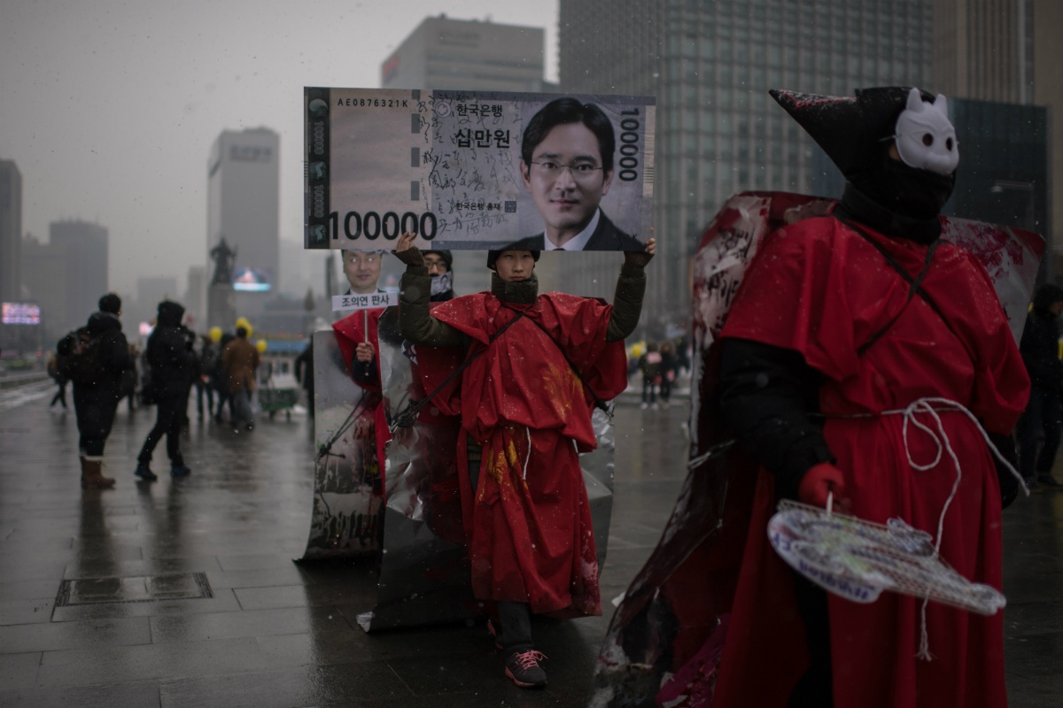 thái tử Samsung bị bắt ảnh 2 thai tu Samsung bi bat anh 2