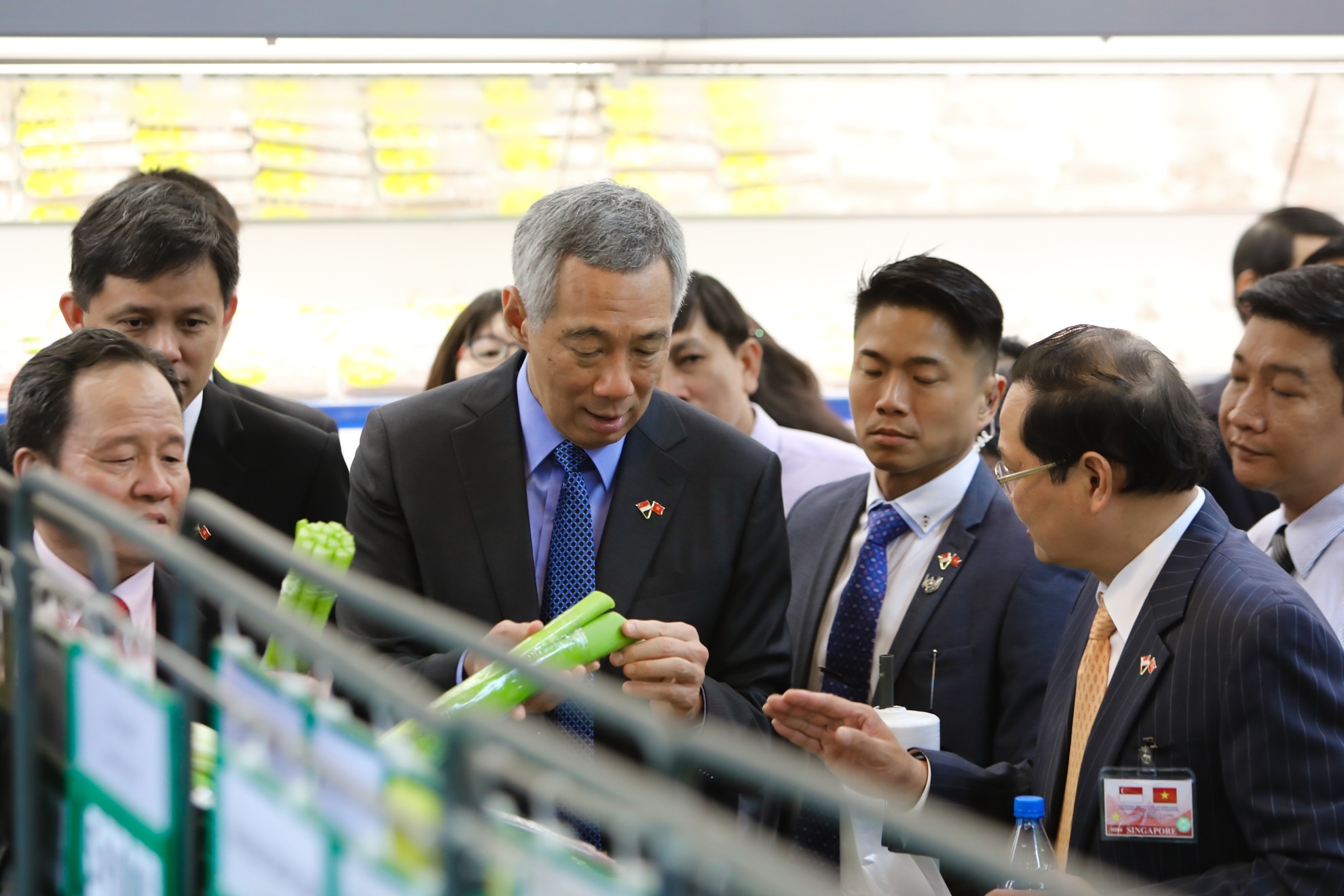 Ly Hien Long selfie o Viet Nam anh 5