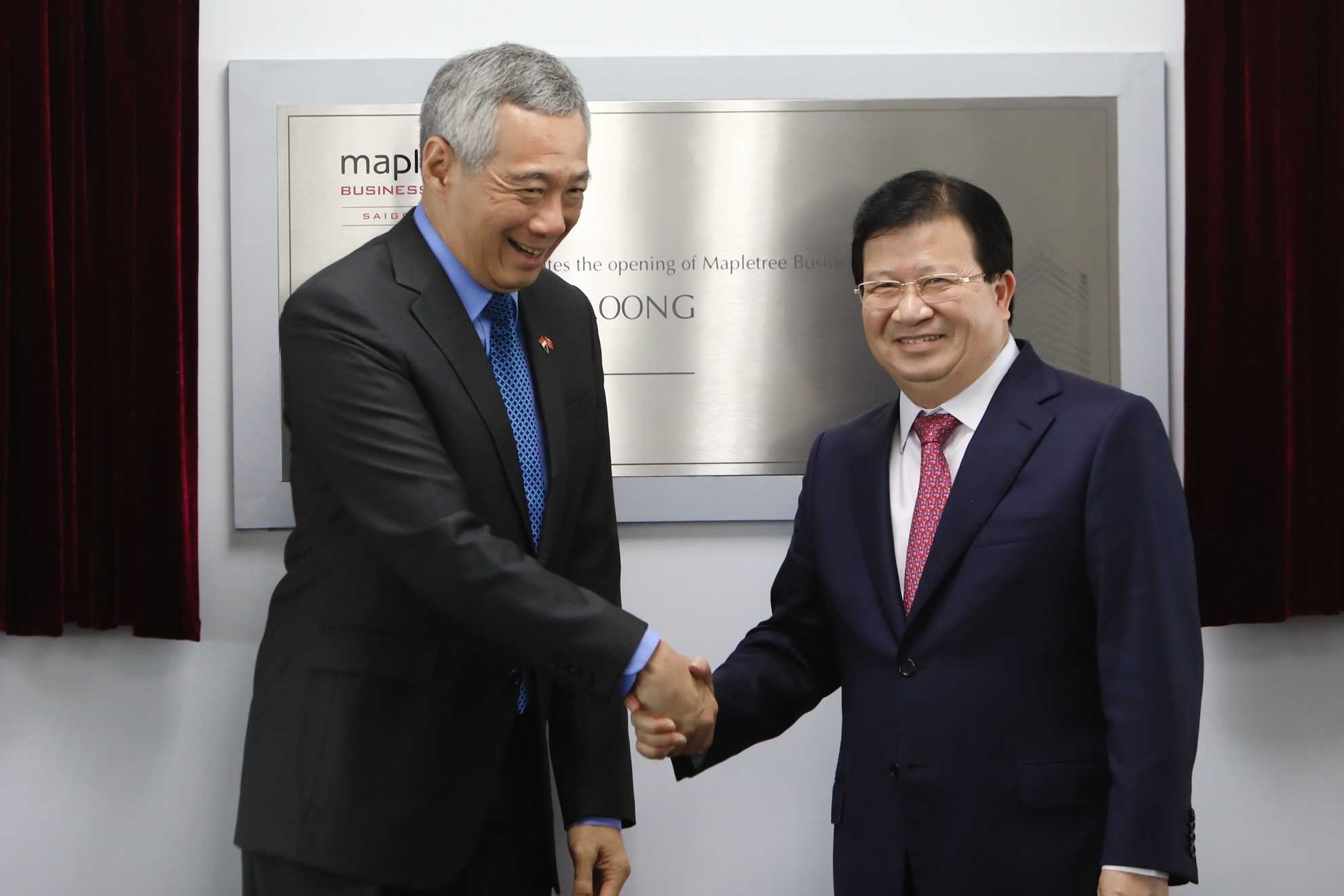 Ly Hien Long selfie o Viet Nam anh 2