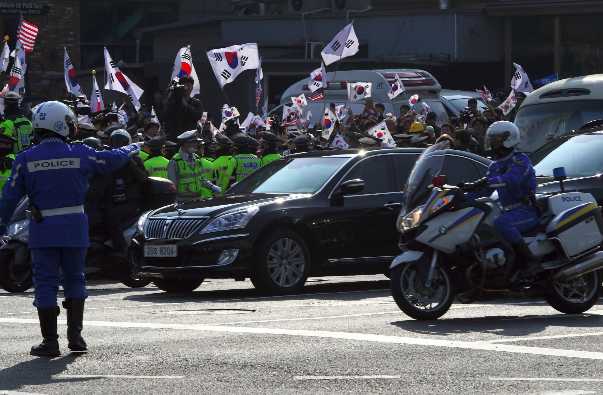 tổng thống Hàn bị thẩm vấn ảnh 2 tong thong Han bi tham van anh 2