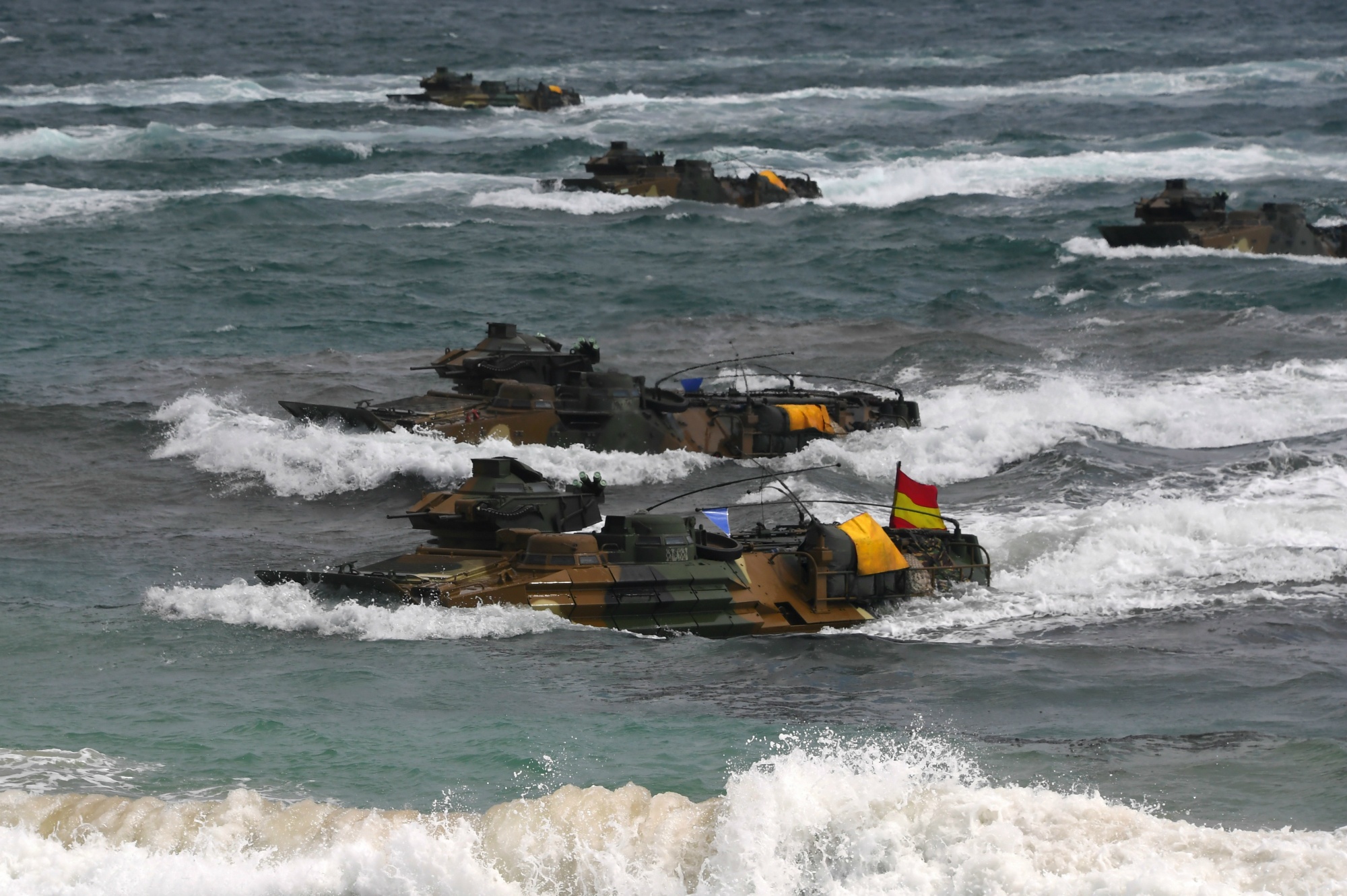 tap tran ung pho tau ngam Trieu Tien anh 9