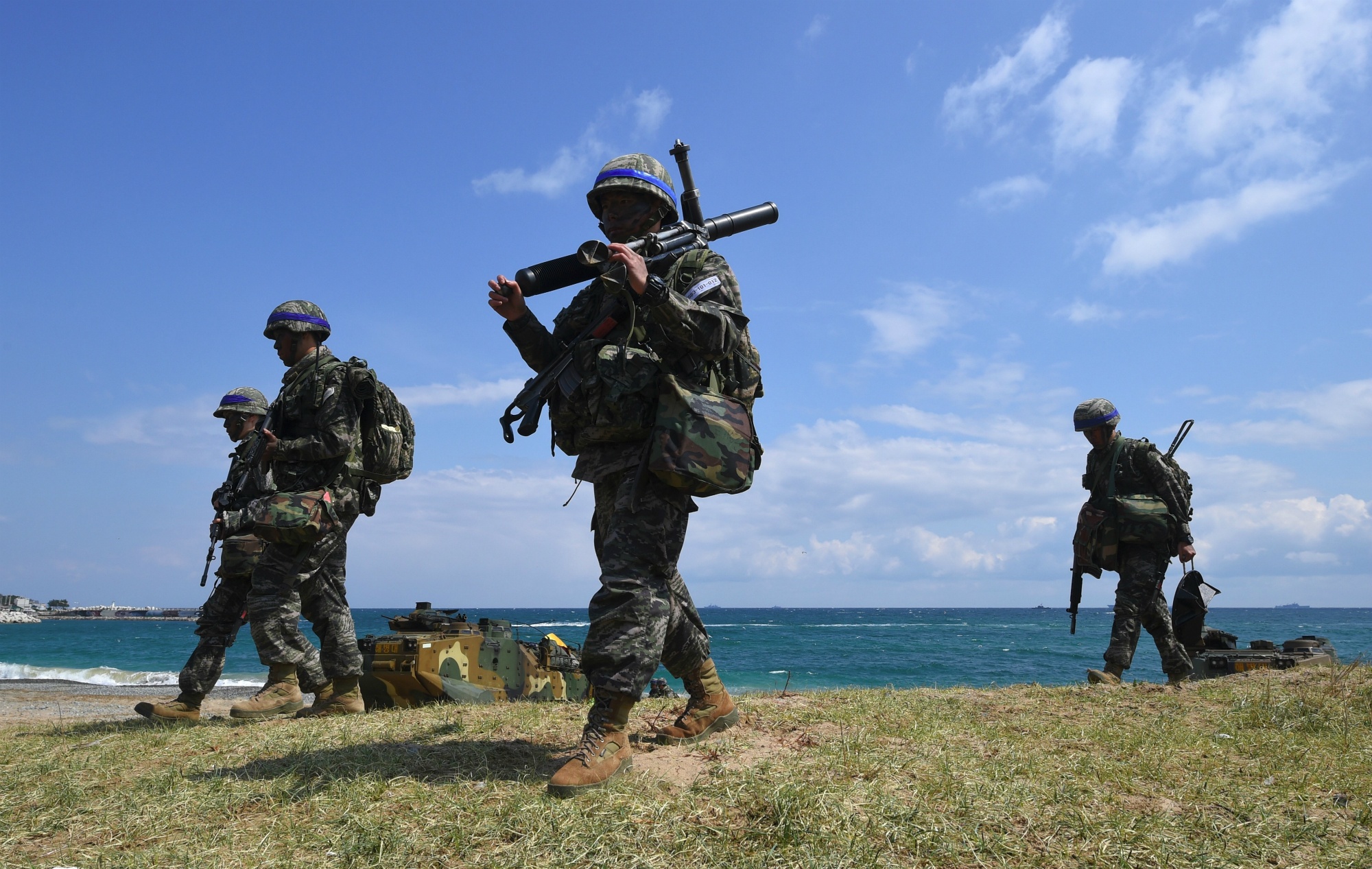 tap tran ung pho tau ngam Trieu Tien anh 8