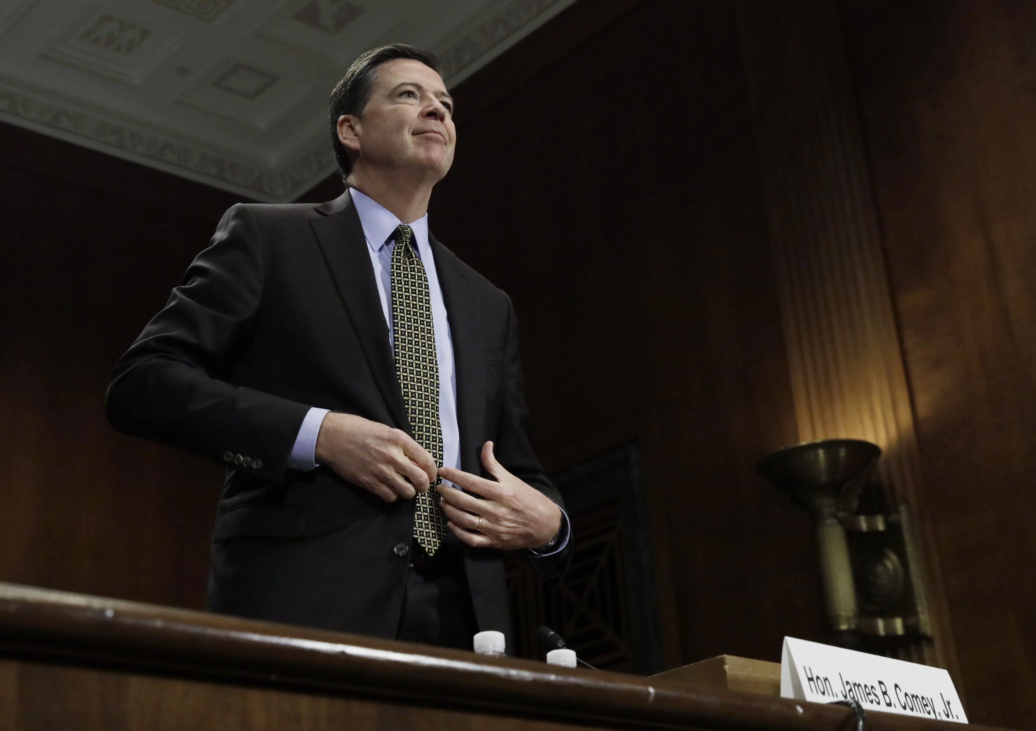 giam doc FBI anh huong bau cu My anh 1