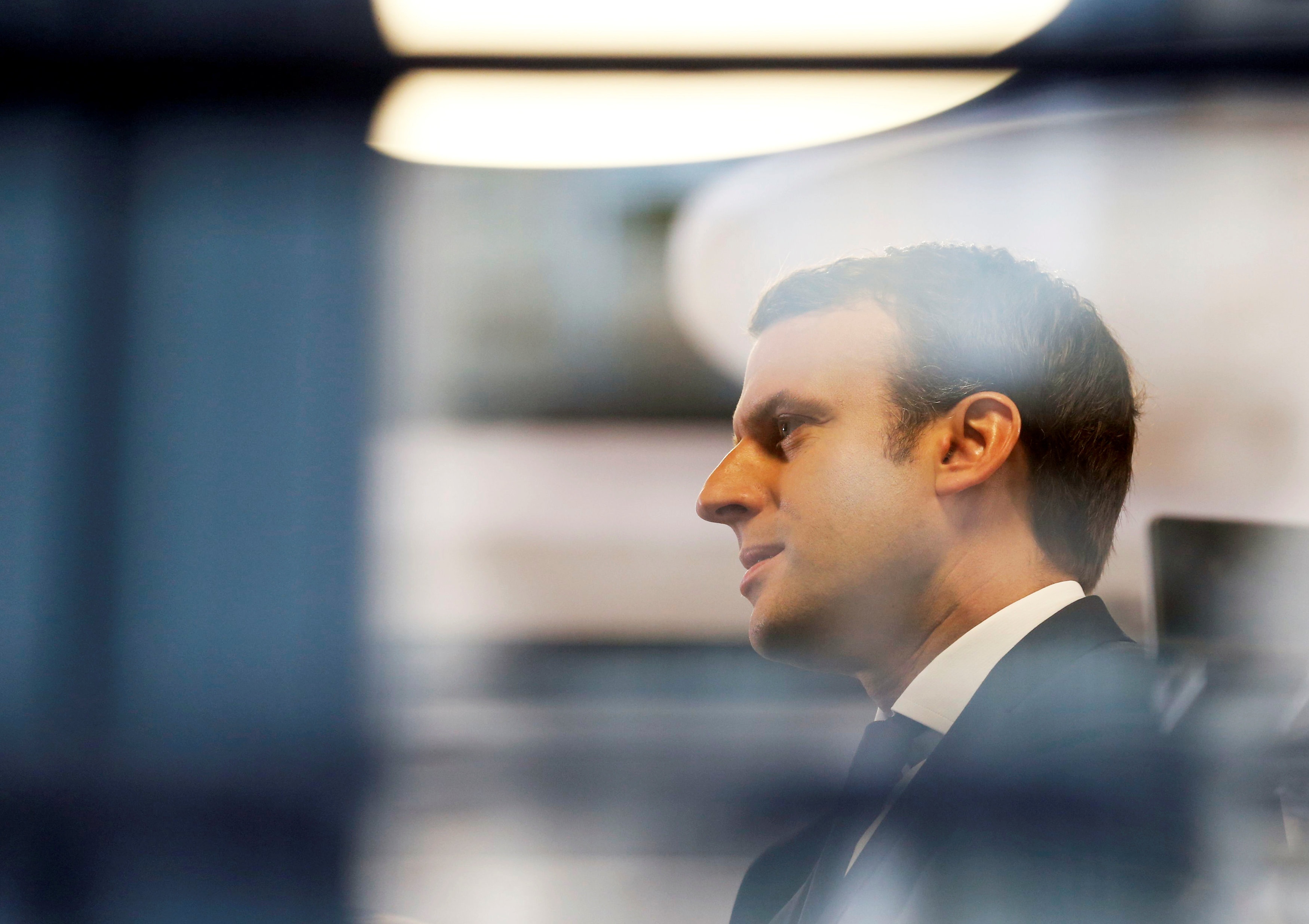 Macron dac cu tong thong Phap anh 8