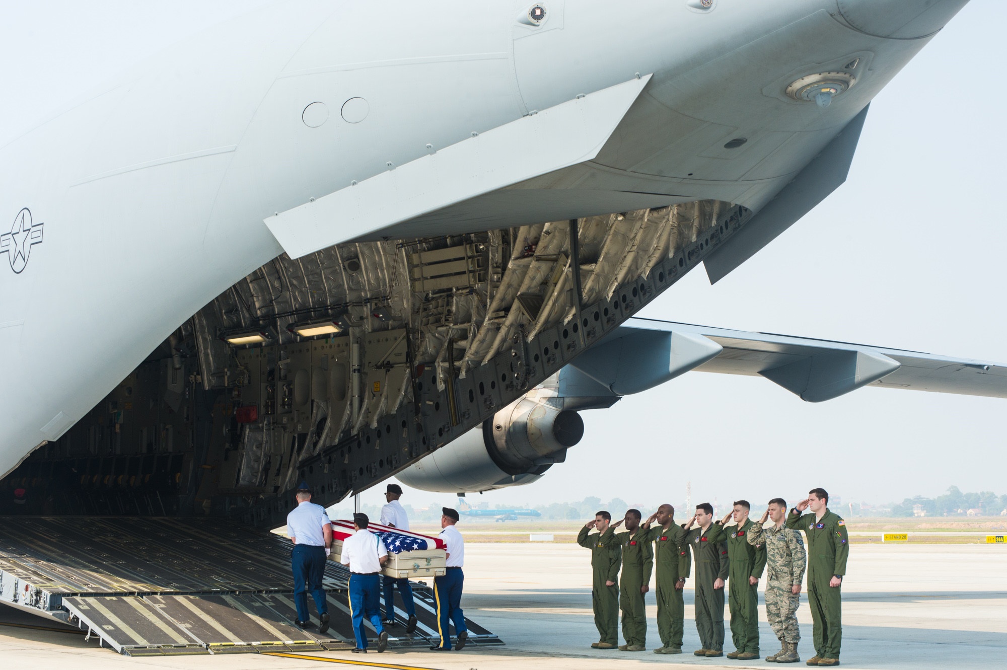 quan he Viet My anh 8