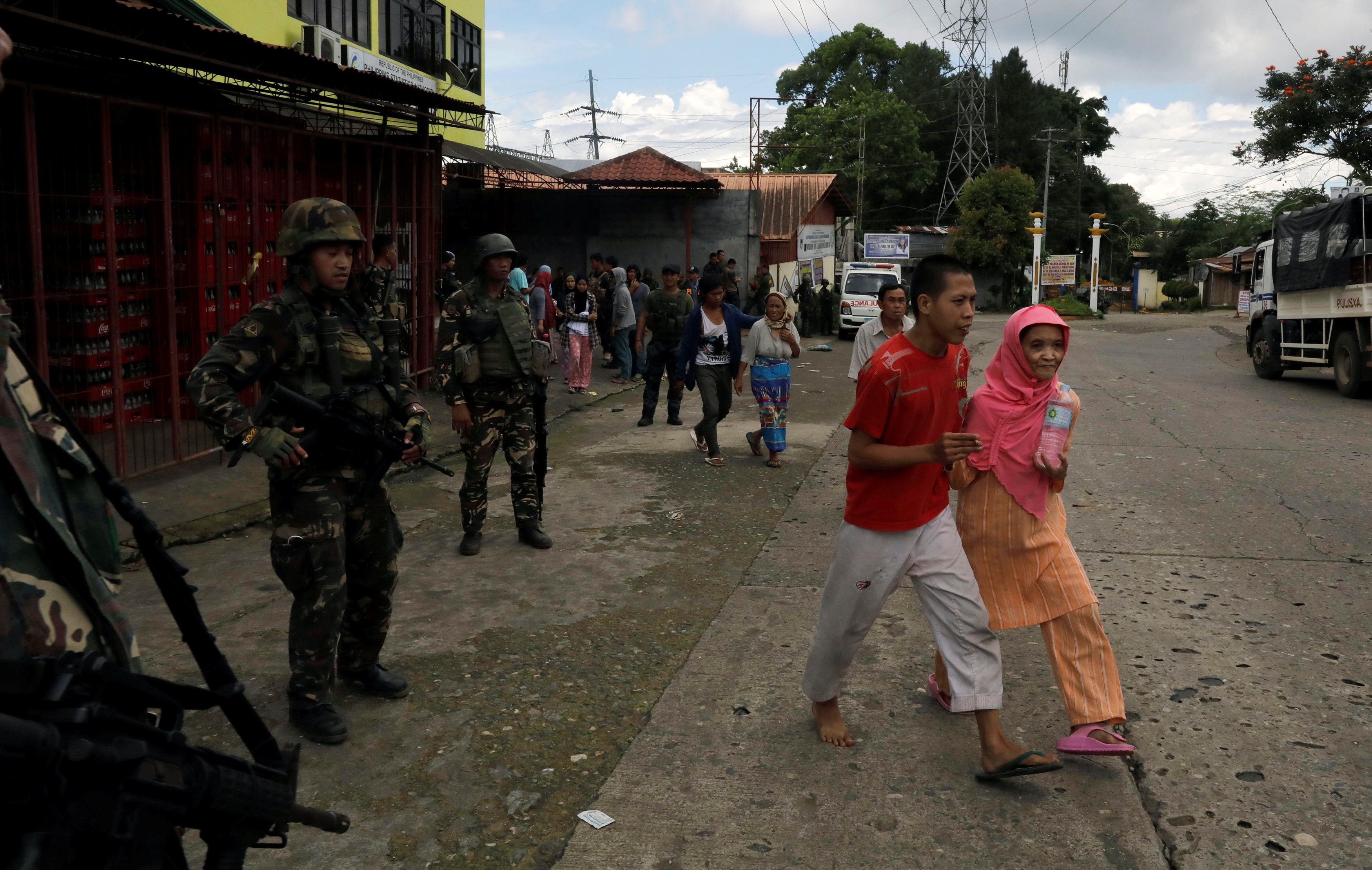 phien quan o Philippines anh 1