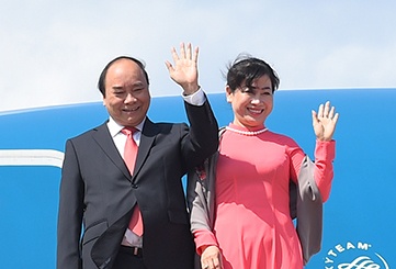 Thu tuong Nguyen Xuan Phuc da den Nhat Ban hinh anh