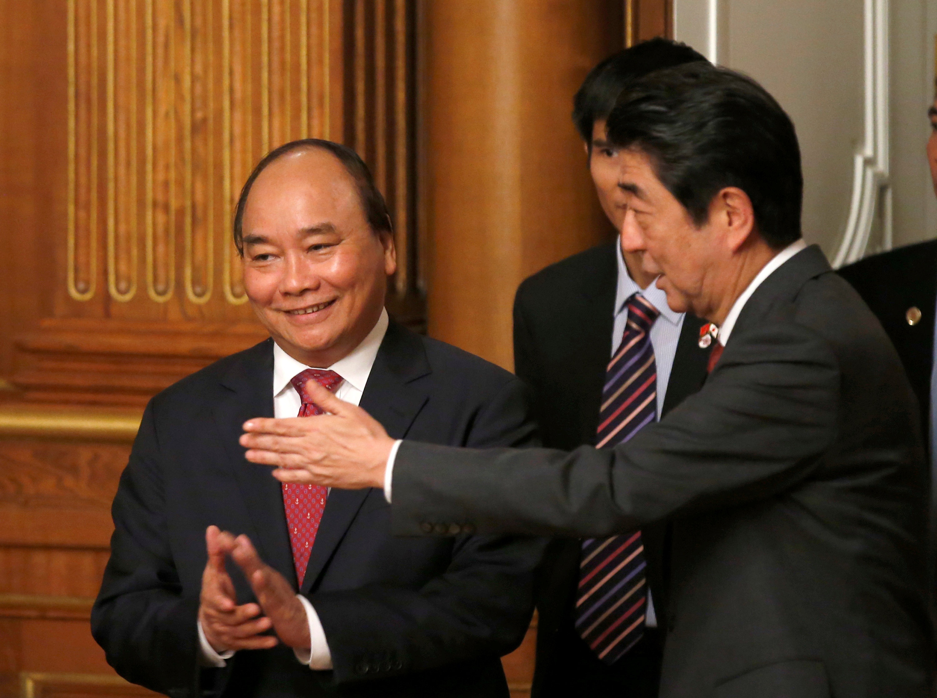 Thu tuong Nguyen Xuan Phuc cong du anh 1