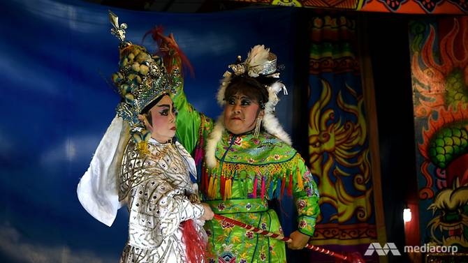 Nghe si tuong co tai Singapore van dien du thoi oanh liet da xa hinh anh