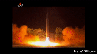 Ten lua dan dao Trieu Tien thu luc nua dem hinh anh