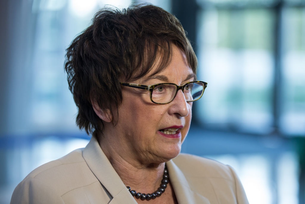 Duc keu goi EU dap tra My sau vu trung phat Nga hinh anh