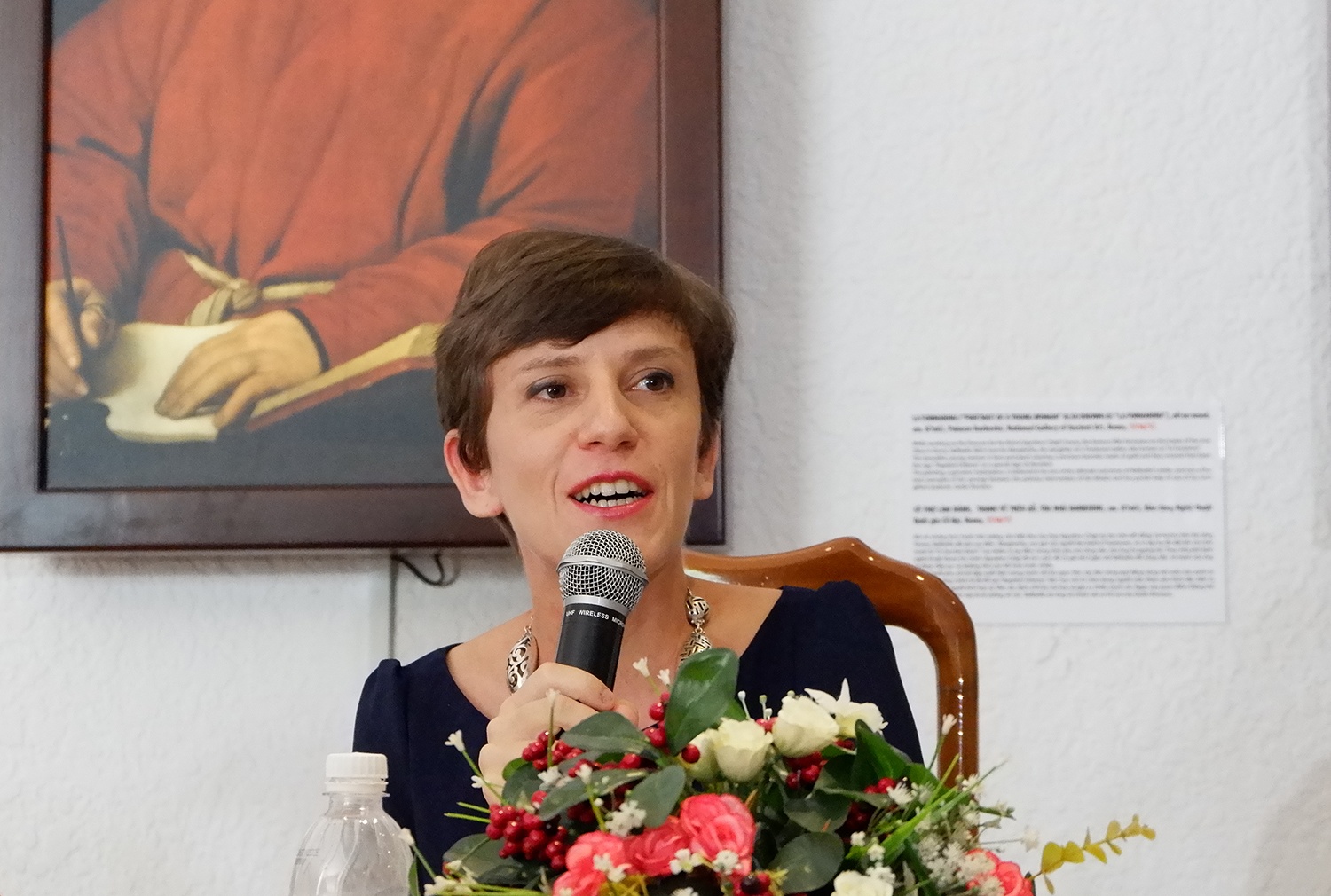 trien lam tranh Phuc Hung anh 1