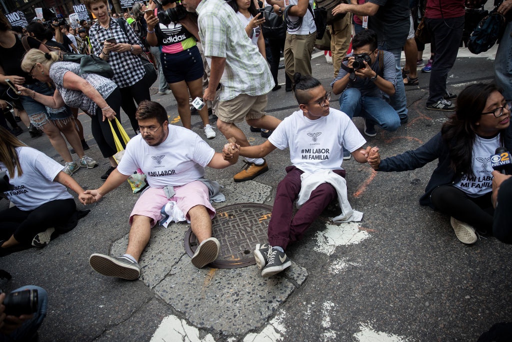 Trump lat do chinh sach Obama anh 3