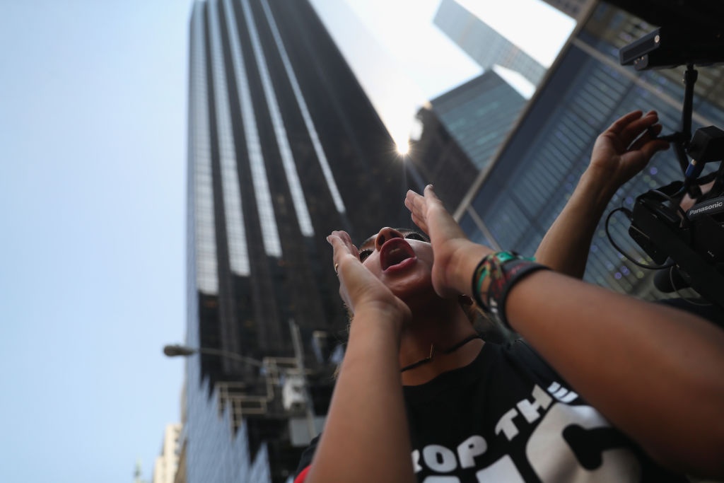 Trump lat do chinh sach Obama anh 9