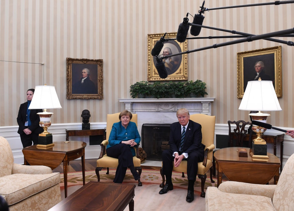 thu tuong Duc va Trump mau thuan anh 1