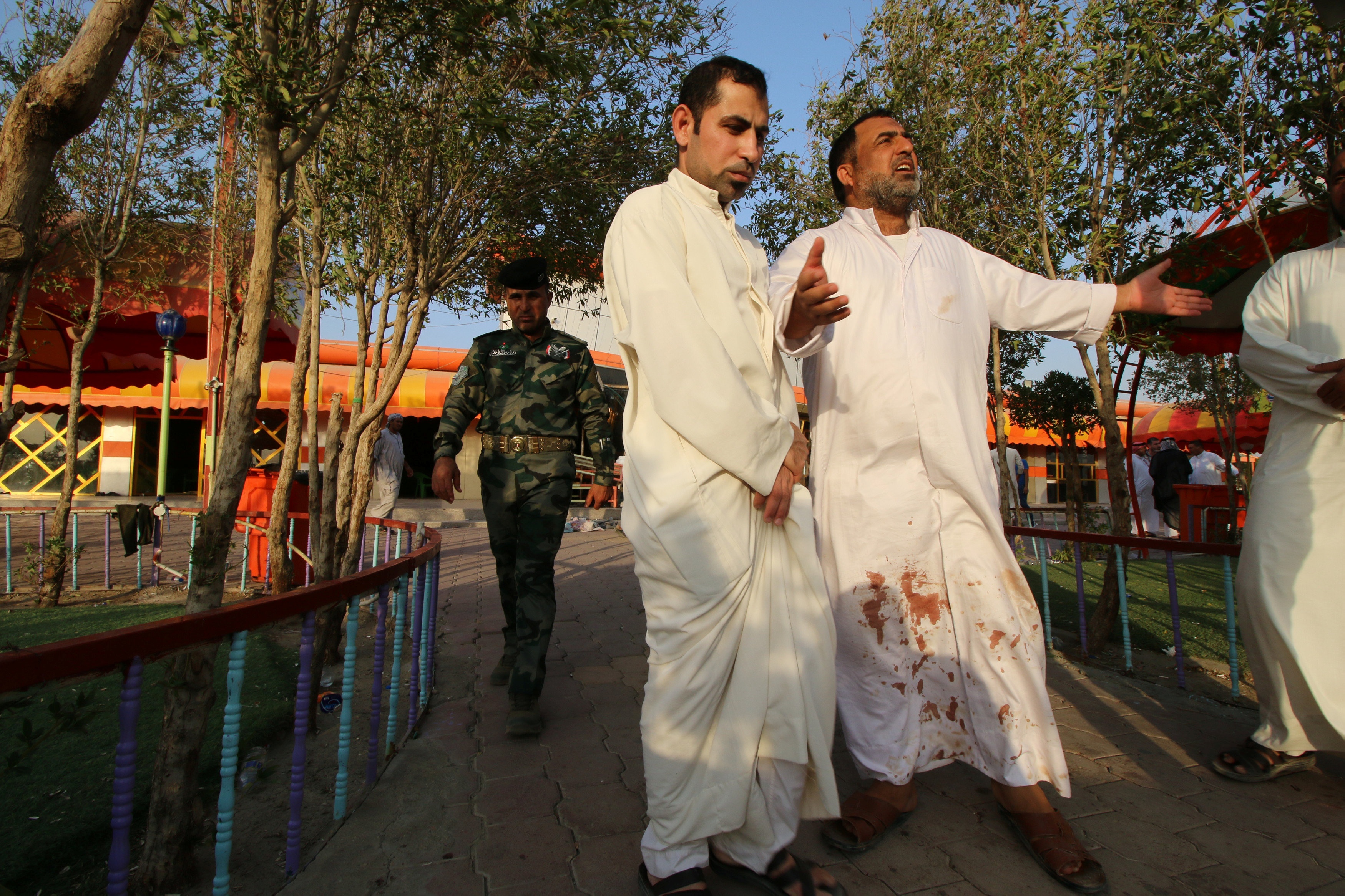 Quan chuc LHQ 'that kinh' vi Iraq treo co 42 nguoi trong 1 ngay hinh anh