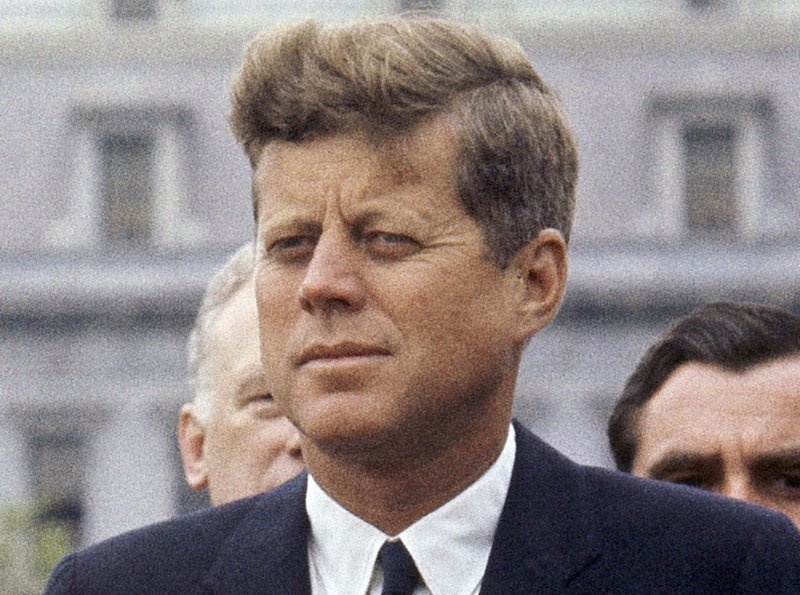 Trump co giai mat tai lieu vu am sat Kennedy? hinh anh