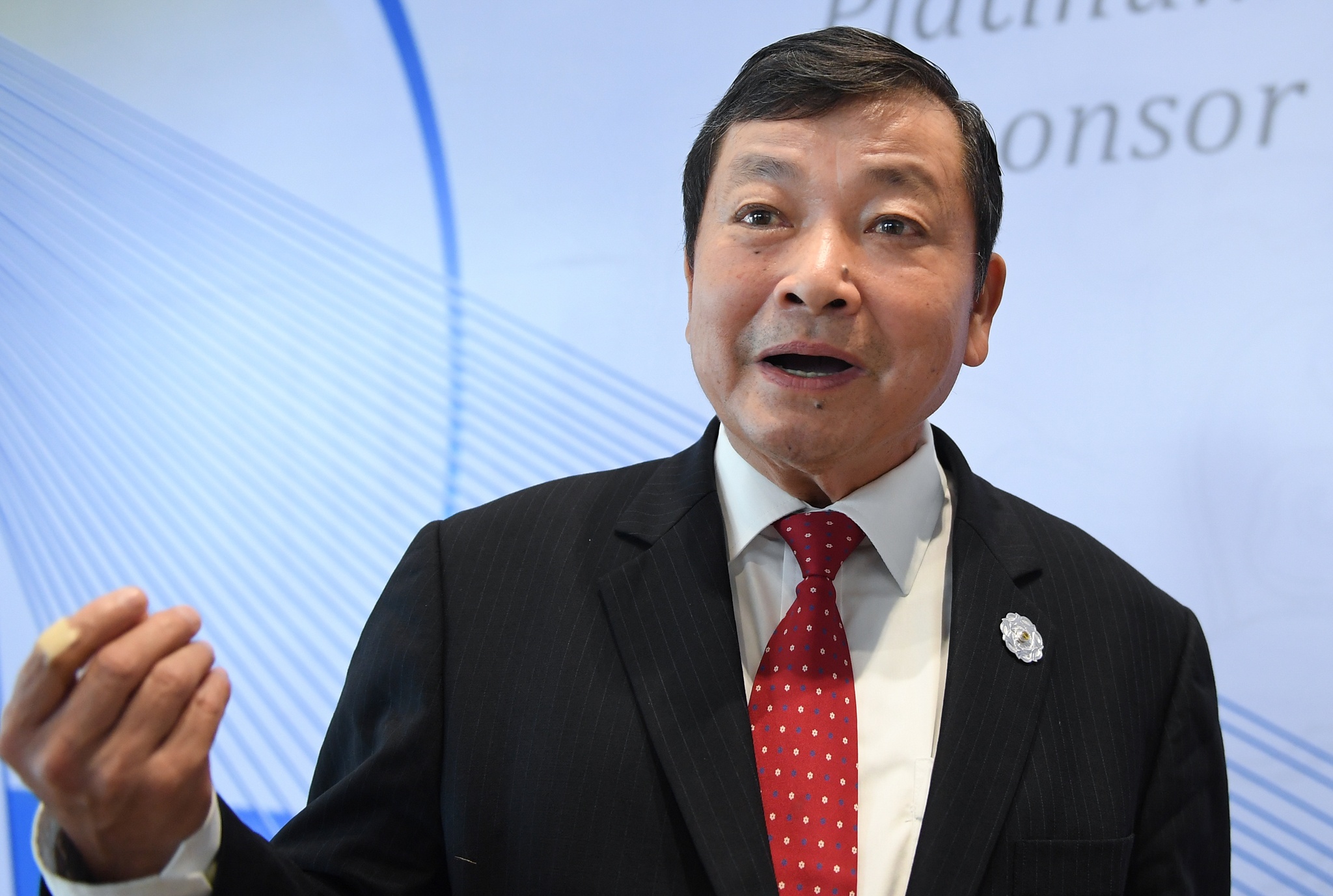 'Muon phat trien, chung ta phai di vao khoa hoc cong nghe' hinh anh