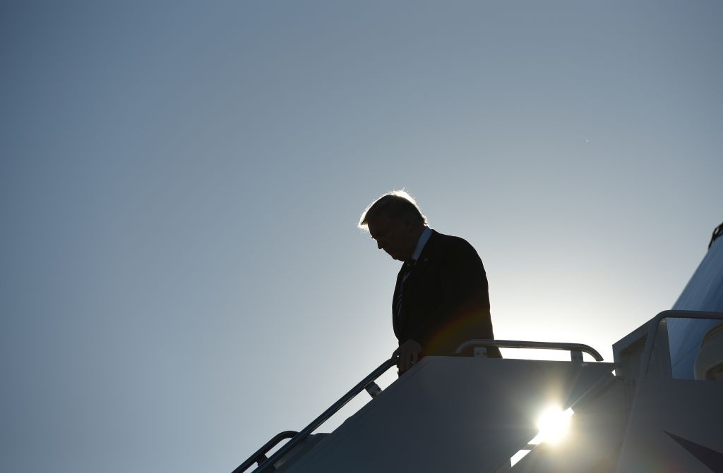 Trump den Viet Nam anh 2