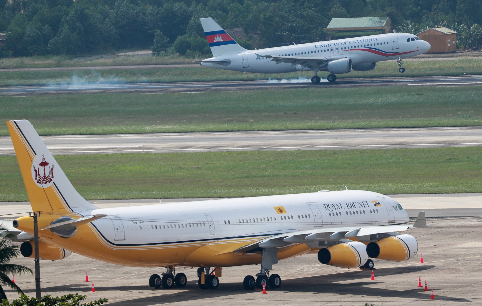 chuyên cơ nguyên thủ APEC ảnh 9 chuyen co nguyen thu APEC anh 9