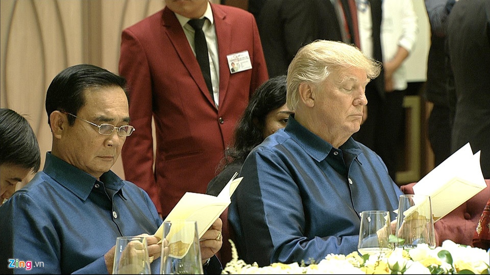 tiec lanh dao APEC anh 1