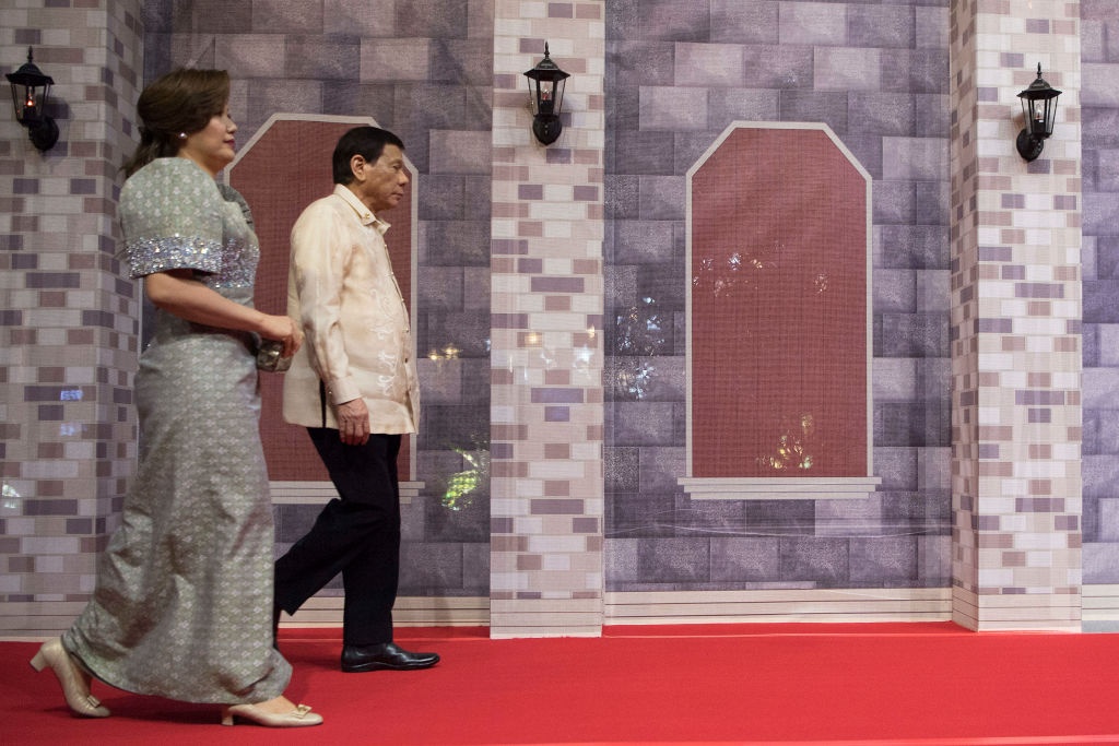 Trump cong du chau A anh 2