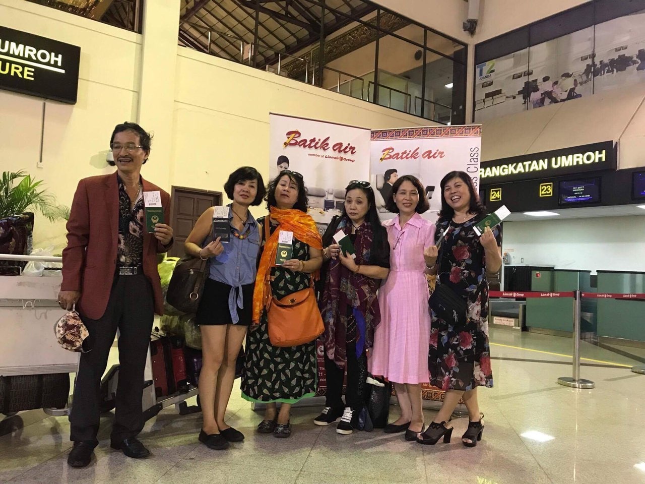 du khach Viet ket o Bali anh 1