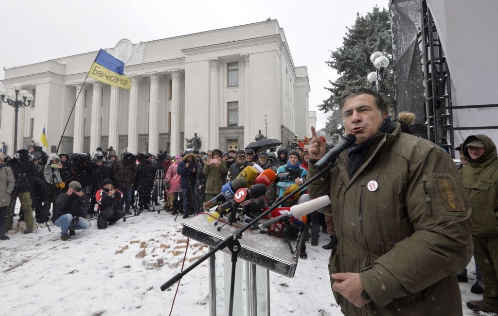 Ukraine bat cuu tong thong Gruzia anh 8